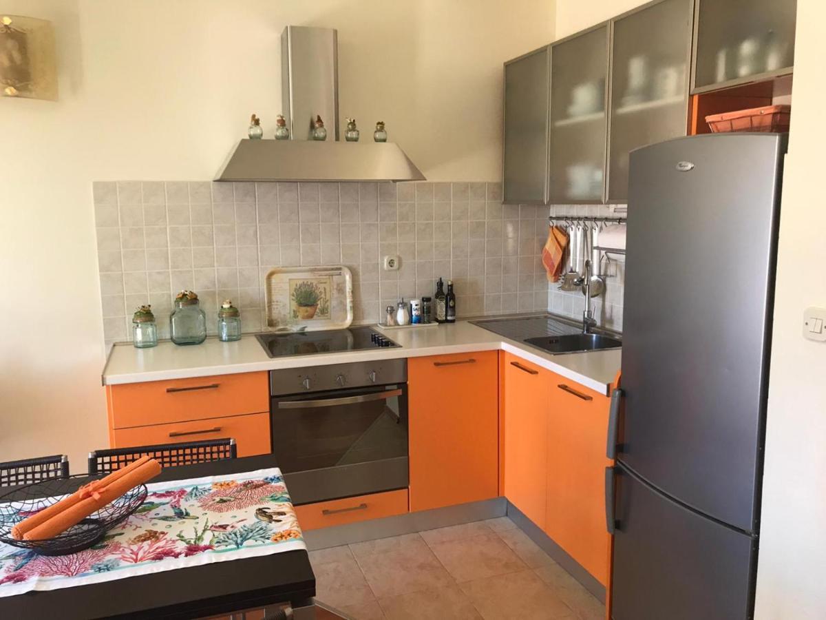 Apartmani Katarina Бол Экстерьер фото