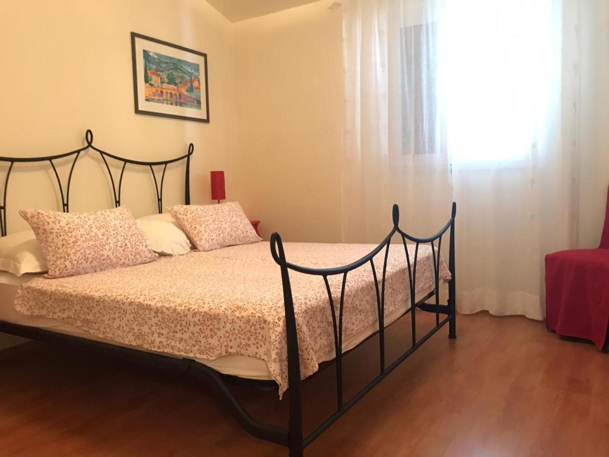 Apartmani Katarina Бол Экстерьер фото